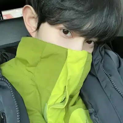 闻皎月 闻皎月